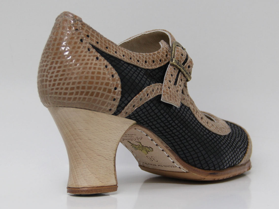 Zapato de Baile Flamenco Profesional Combinado Piel Negro y Beige