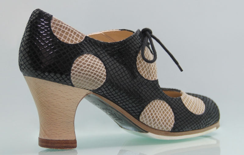 Zapato De Baile Flamenco Profesional Fantasía Negro y Beige