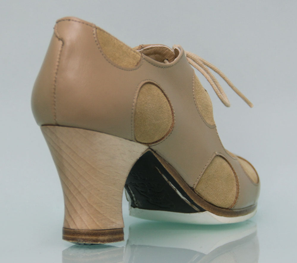 Professional Flamenco Dance Shoe in Beige Leather and Suede