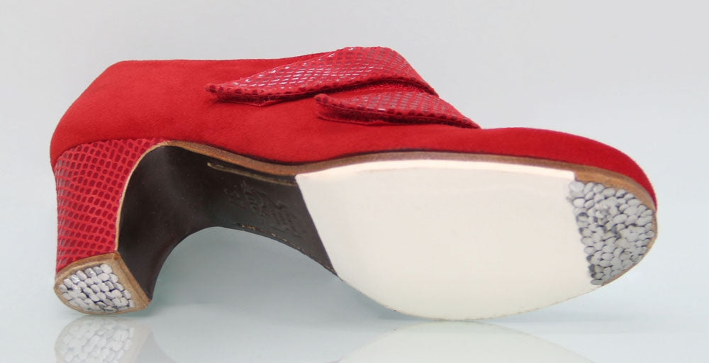 Professional Red Suede Flamenco Dance Shoe with Velcro