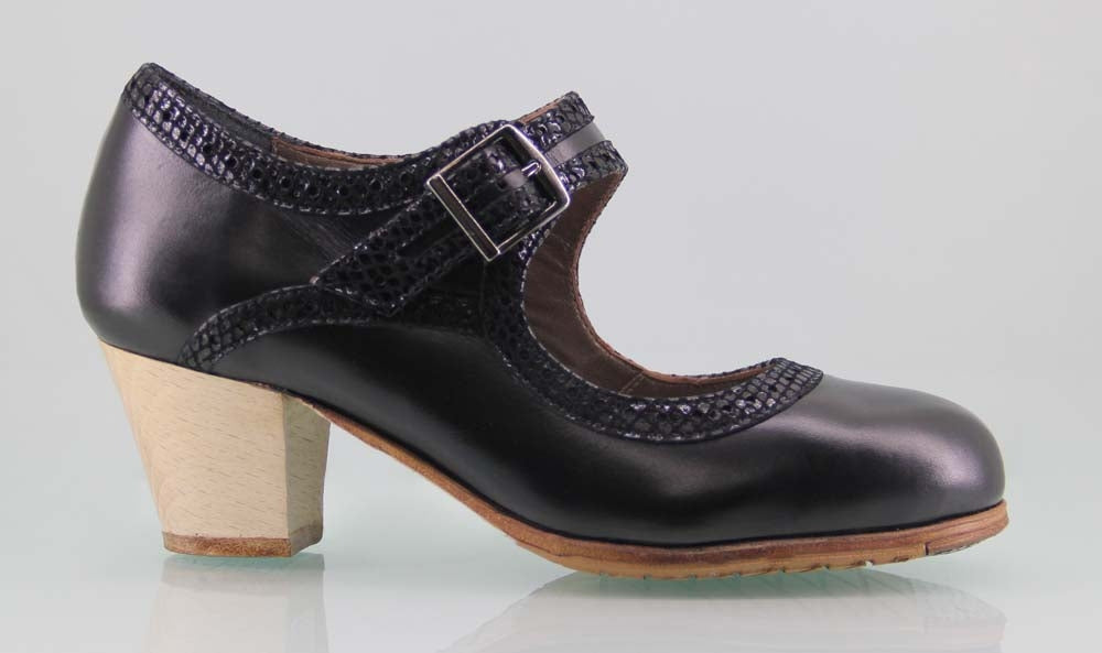 Zapato de baile flamenco profesional piel negro y fantasía