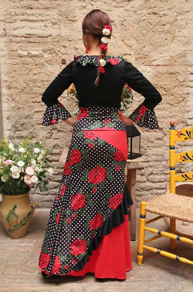 Jupe de flamenco combinée à fleurs et à pois