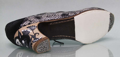 Zapato de baile flamenco profesional piel fantasía serpiente negro