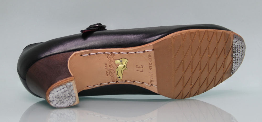 Zapato de baile flamenco profesional piel negro