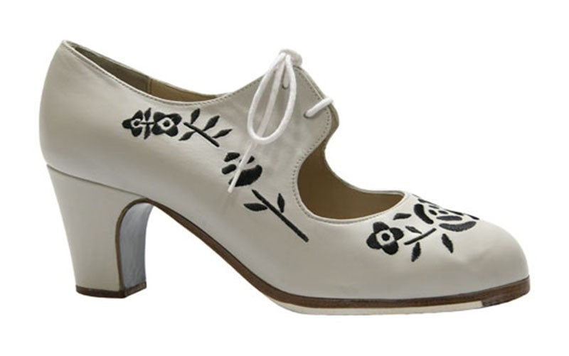 Chaussure de danse flamenco professionnelle en cuir brodé