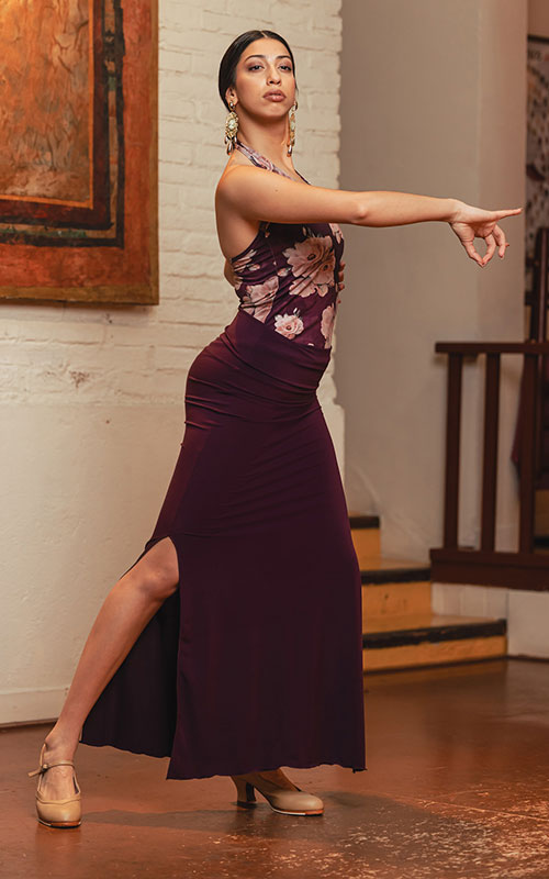 Falda flamenco bangui larga con fajín color burdeos