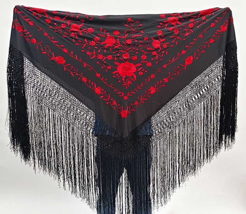 Mantón Seda Negro Bordado con Flores Rojas a Mano 140 cm.