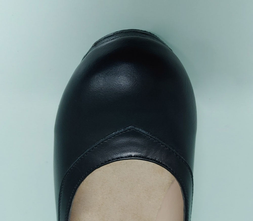 Zapato de Baile Flamenco Profesional piel negro 5 cm.