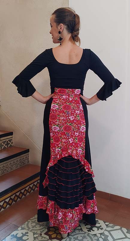 Falda Flamenco Negra con Estampado de Flores y Volantes