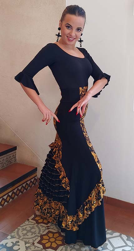 Falda Flamenco Negra-Oro con Estampado de Flores y Volantes