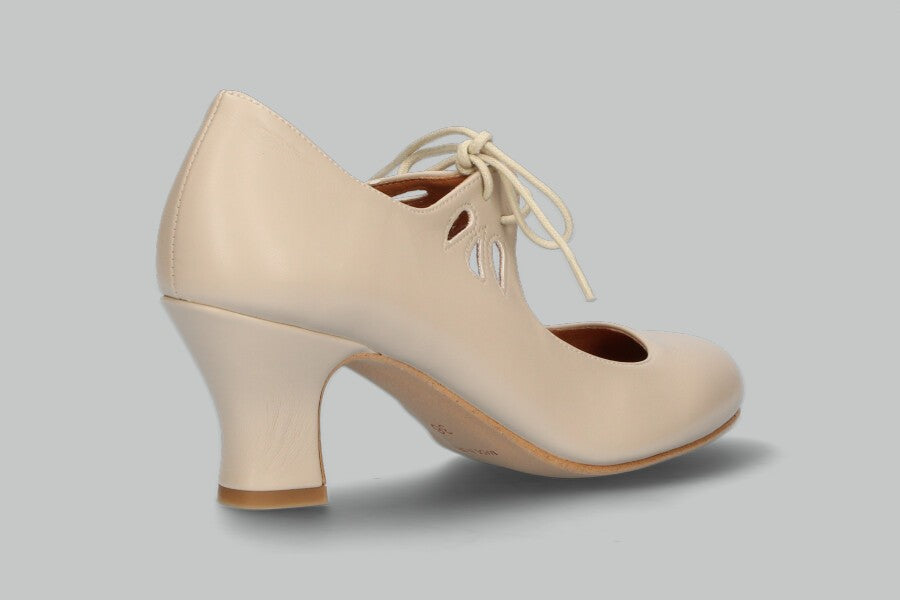 Flamenca Cordones Beige