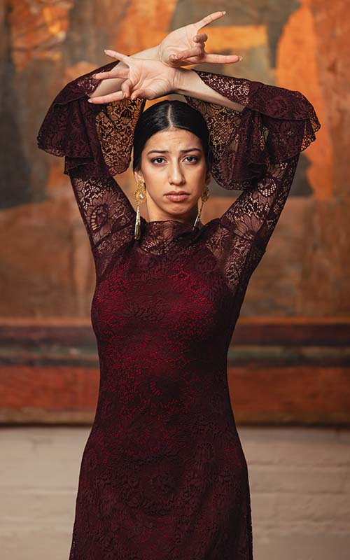 Vestido Poveda de encaje color granate