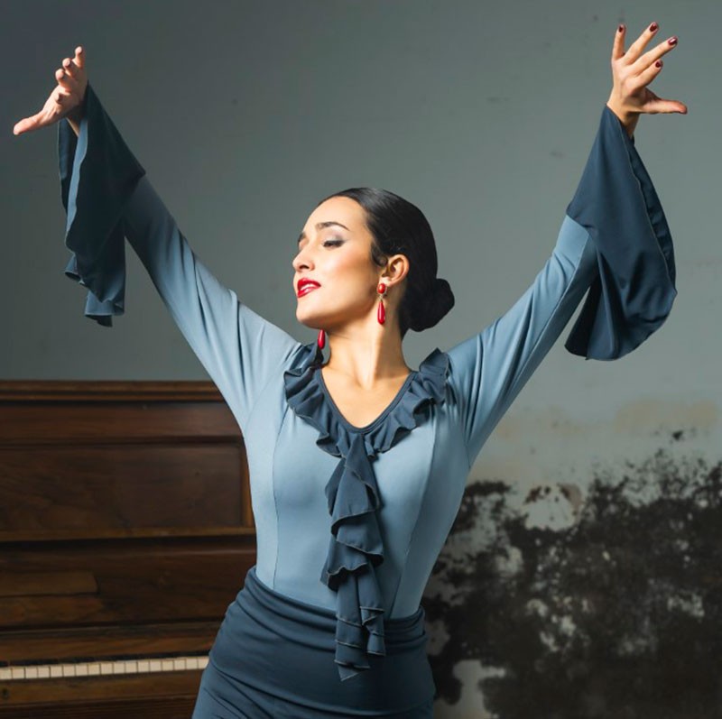 Angol flamenco top in various colors