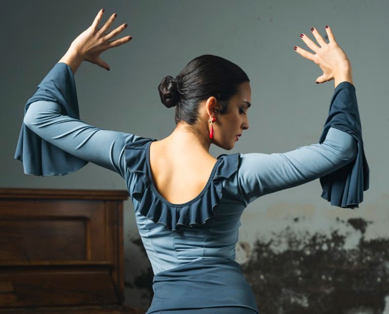 Angol flamenco top in various colors