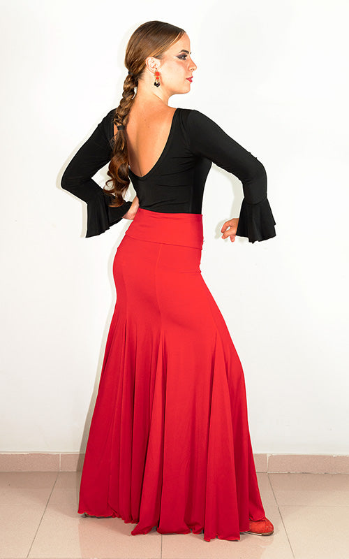 Jupe flamenco avec ceinture rouge