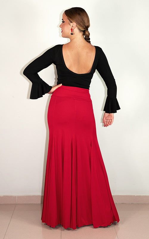 Jupe flamenco avec ceinture rouge