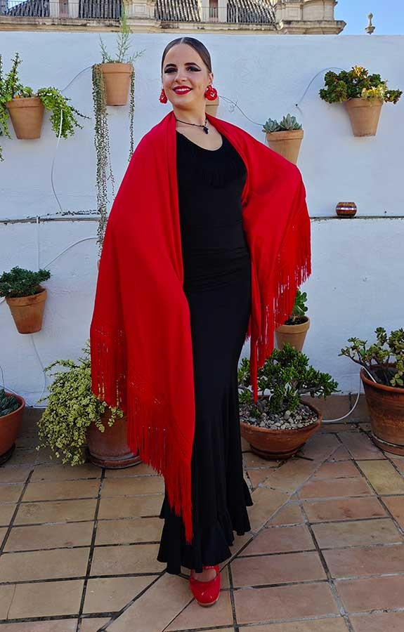 Mantón En Pico Rojo Liso Doble Tejido