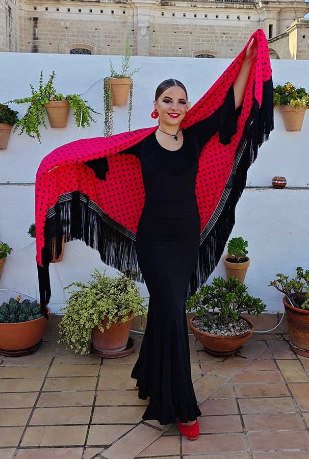 Châle rouge à pois noirs et franges noires, double tissage