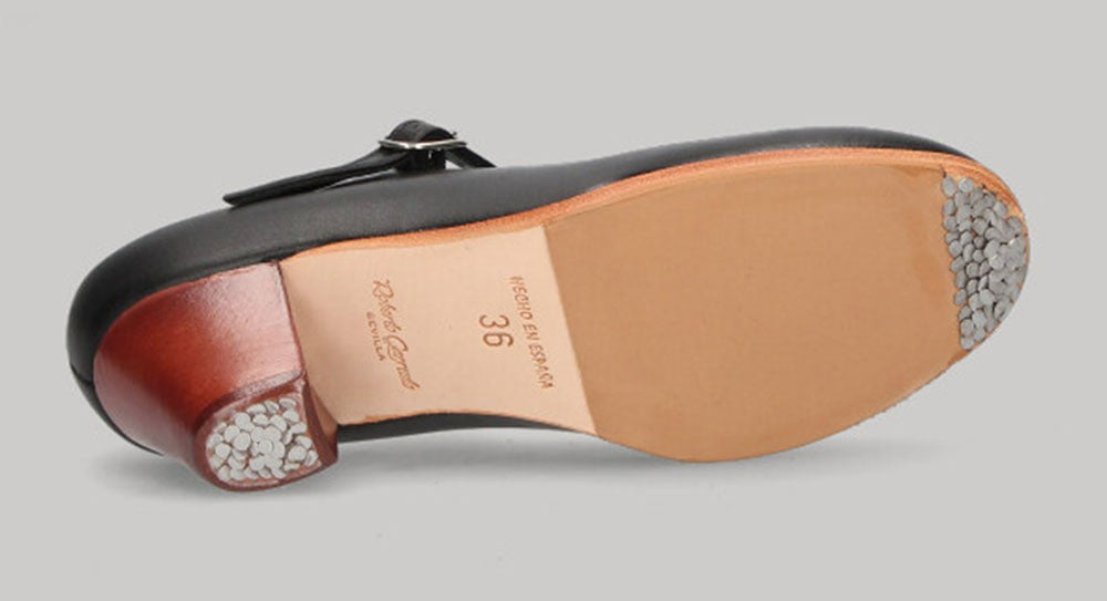 Zapato de baile flamenco profesional piel negro con hebilla
