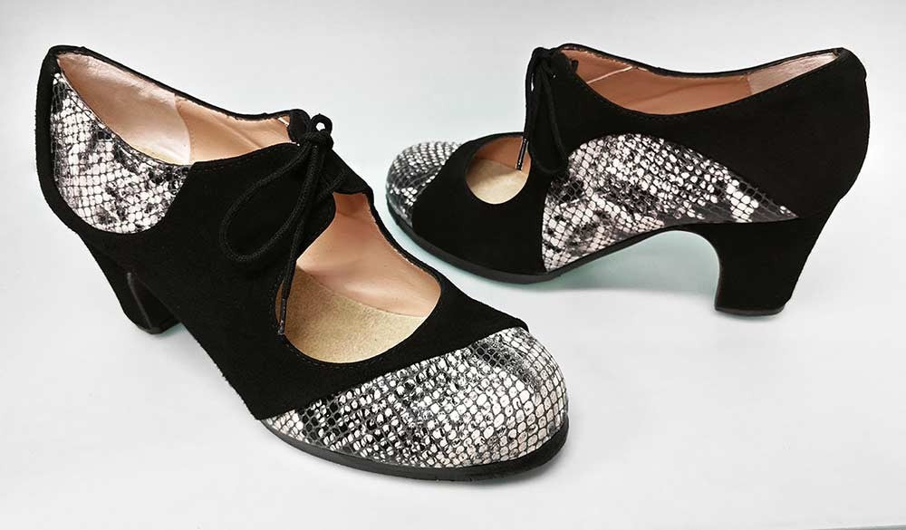 Zapato de Baile Flamenco Profesional Combinado Ante Negro y Piel Fantasía Serpiente