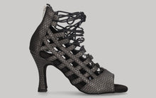 Zapato tipo botín para baile de salón gris antracita calado con cierre cremallera en el talón y cordón elástico