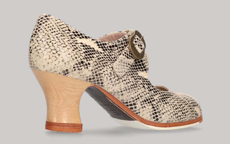 Zapato de baile flamenco profesional en piel fantasía serpiente beige