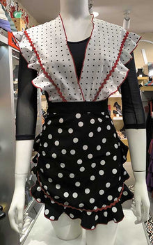 Conjunto delantal y mantoncillo flamenco negro y blanco con lunares