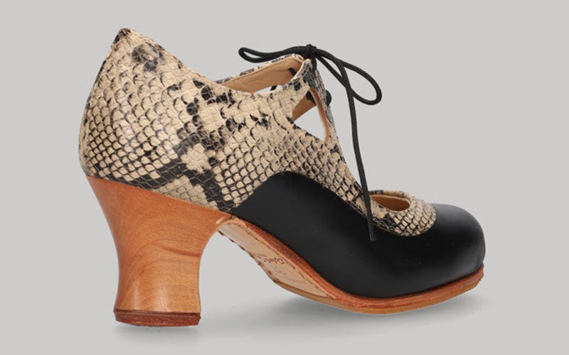 BLUCHER BLACK LEATHER/SERP. BEIGE