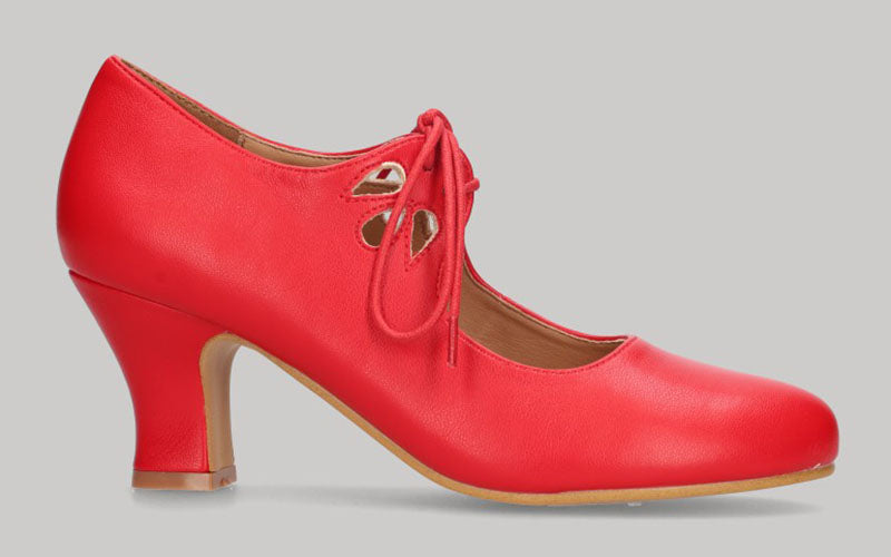 Red flamenco shoe in nappa leather with laces