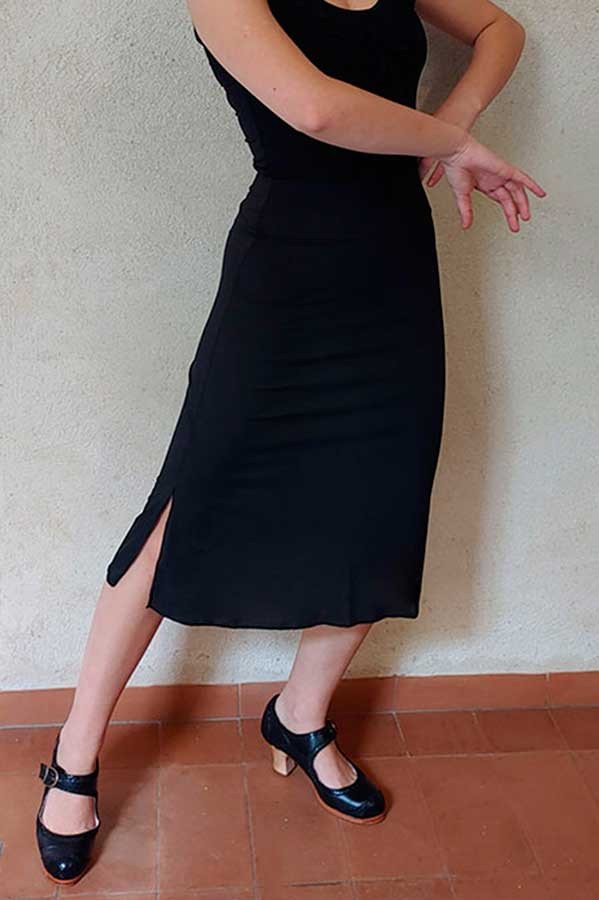 Jupe courte de flamenco en tricot lycra noir