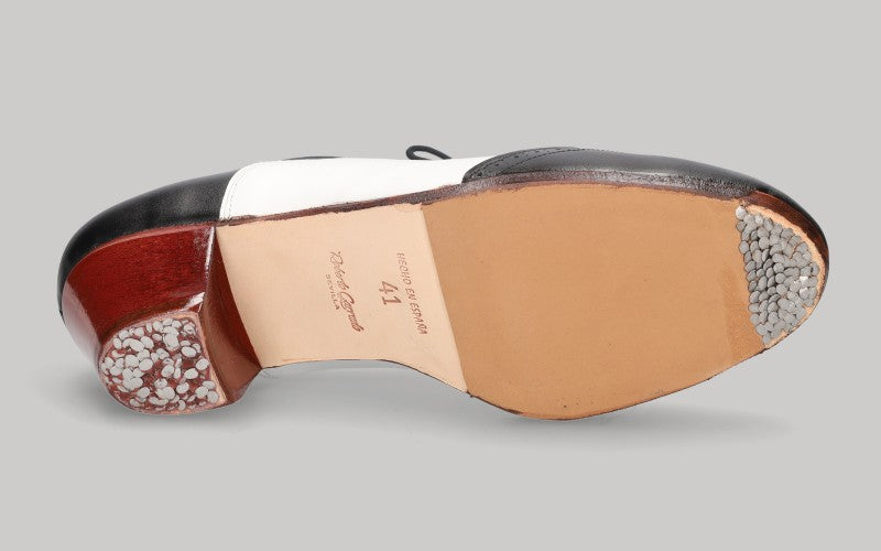 ENGLISH BLACK BOX WHITE BOX