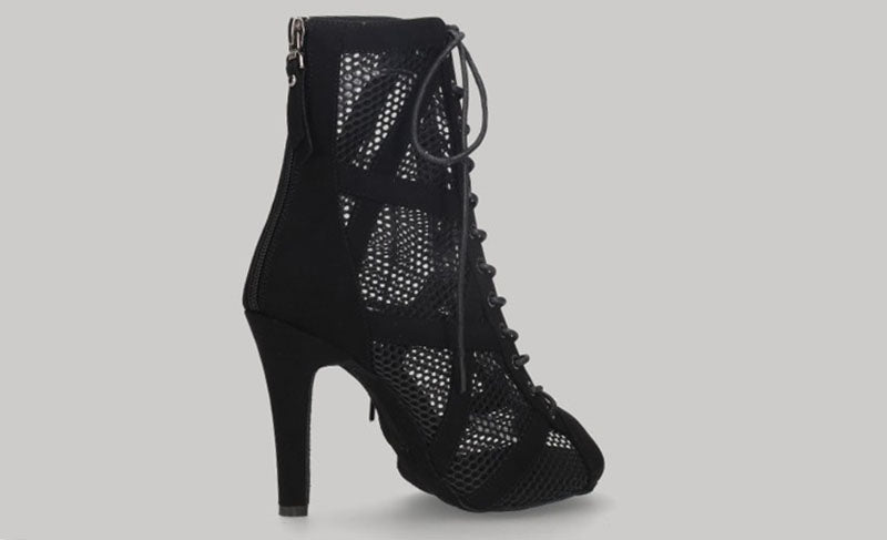 Zapato tipo botín para baile de salón de malla negro con cordones y cremallera en talón