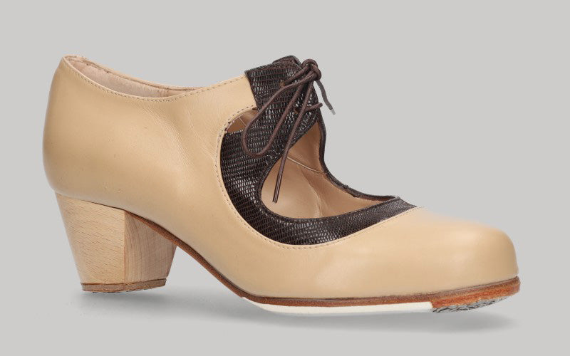 Zapato de baile flamenco profesional piel beige y fantasía negro con cordones