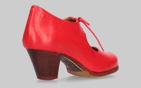 Zapato de baile flamenco profesional piel rojo con cordones