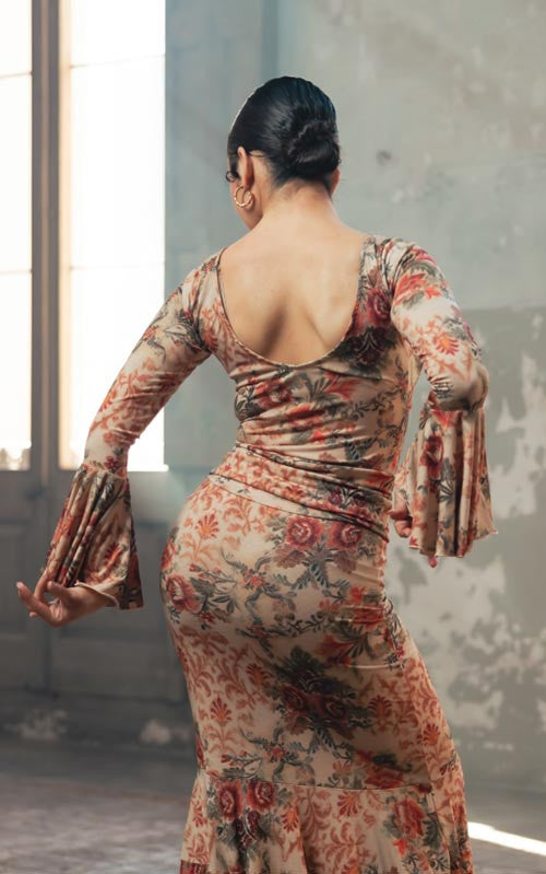 Top Flamenco Estampado Con Volante En Manga y Escote Barca