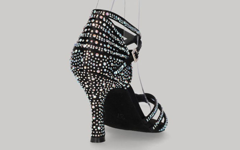 Chaussure de danse de salon noire avec plusieurs strass en cristal