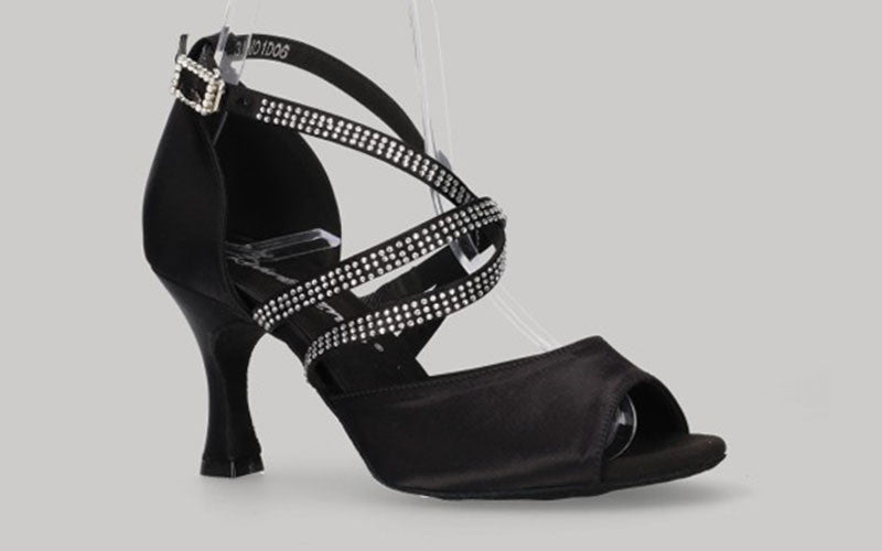 Zapato para Baile de Salón Negro con Pedrería de Cristal en Pulseras