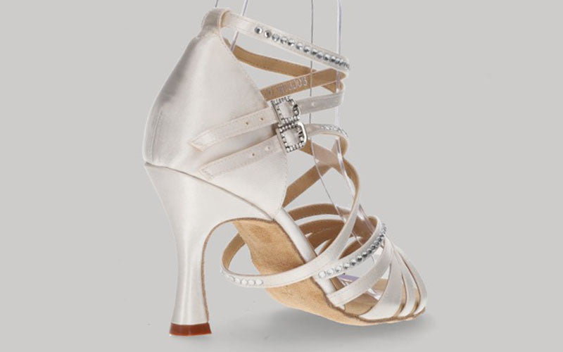 Zapato para Baile de Salón De Satén Blanco-Hueso con Pedrería de Cristal