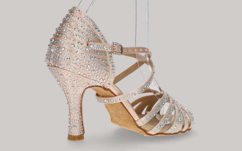 Chaussure de danse de salon rose clair avec plusieurs strass en cristal