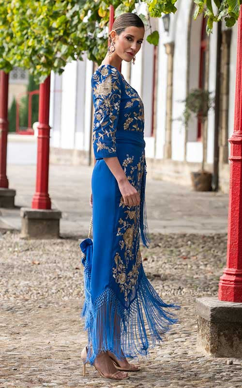 Jupe Solera bleue brodée de fleurs et d'oiseaux en châle