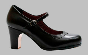 Professional flamenco dance shoe, black leather