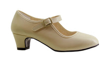 Zapato de Flamenca Beige