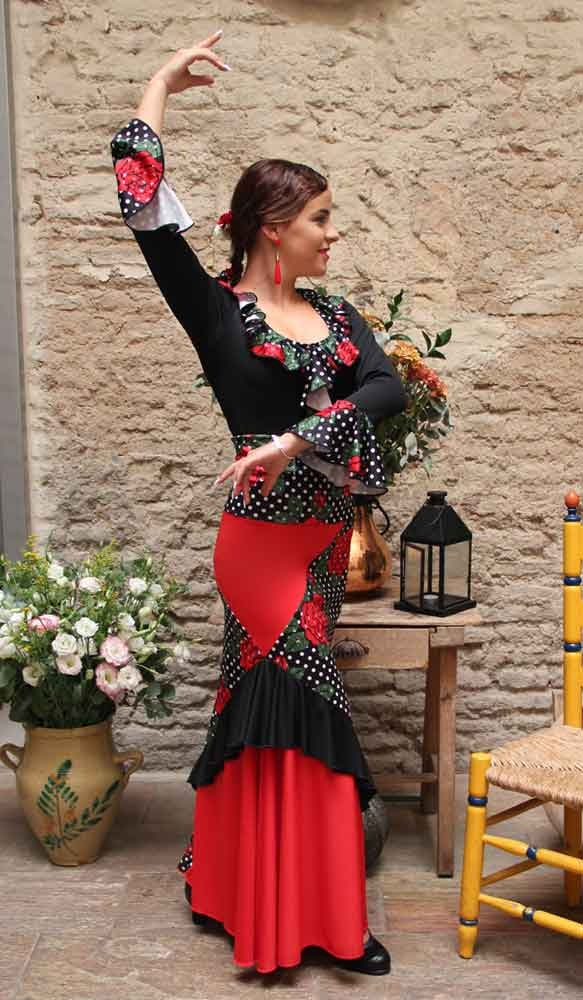 Jupe de flamenco combinée à fleurs et à pois