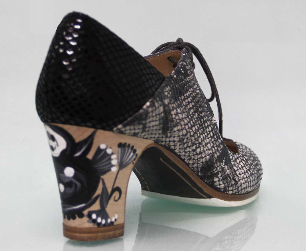 Chaussure de danse flamenco professionnelle en cuir fantaisie peau de serpent noir