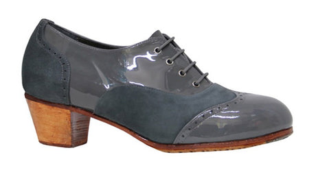 Chaussure de flamenco professionnelle en cuir verni et daim gris