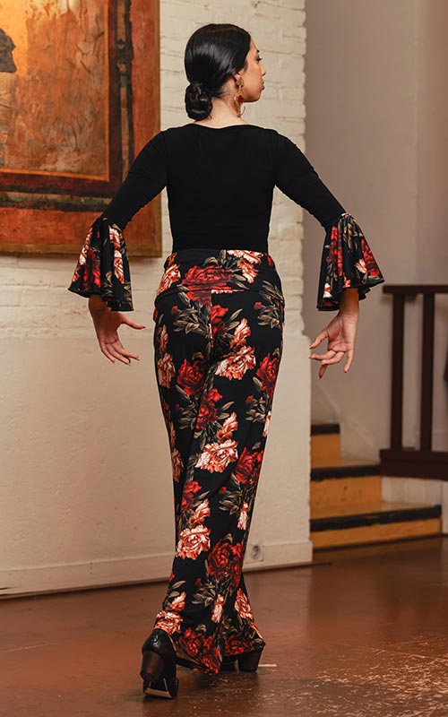 Pantalón Casino de punto elástico negro con estampado de claveles