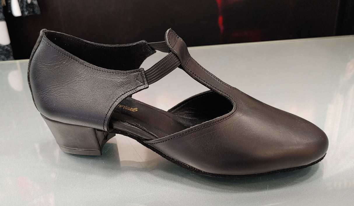 Chaussure de danse en cuir noir type Chapín 3 cm.