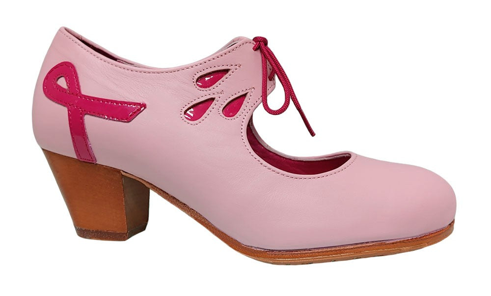 Modèle de solidarité cubaine Heel