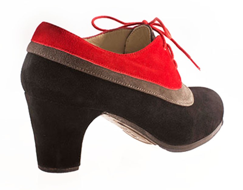 Chaussure de danse flamenco professionnelle en daim tricolore