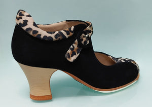 Chaussure de danse flamenco professionnelle en daim noir et imprimé animal